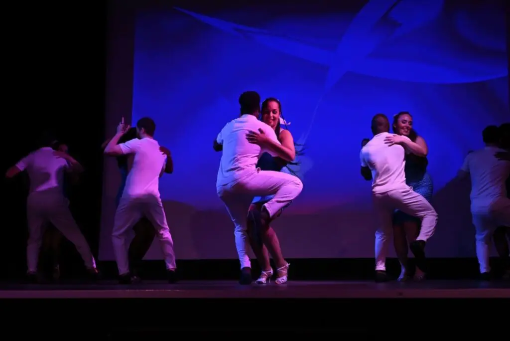 Apprendre la Kizomba Paris